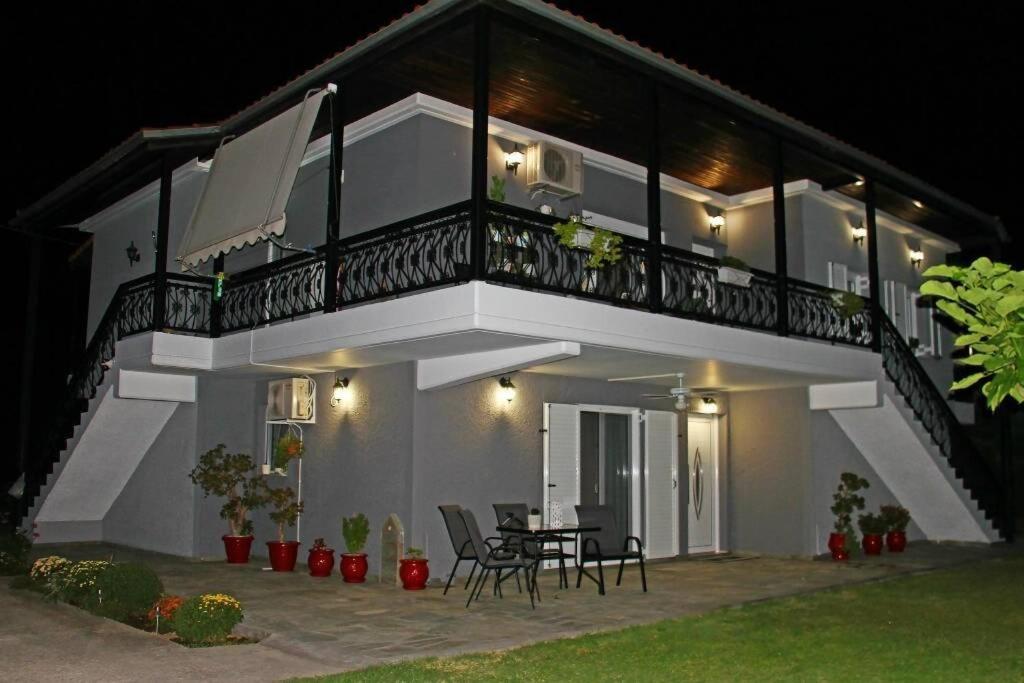 Meteora countryside villa