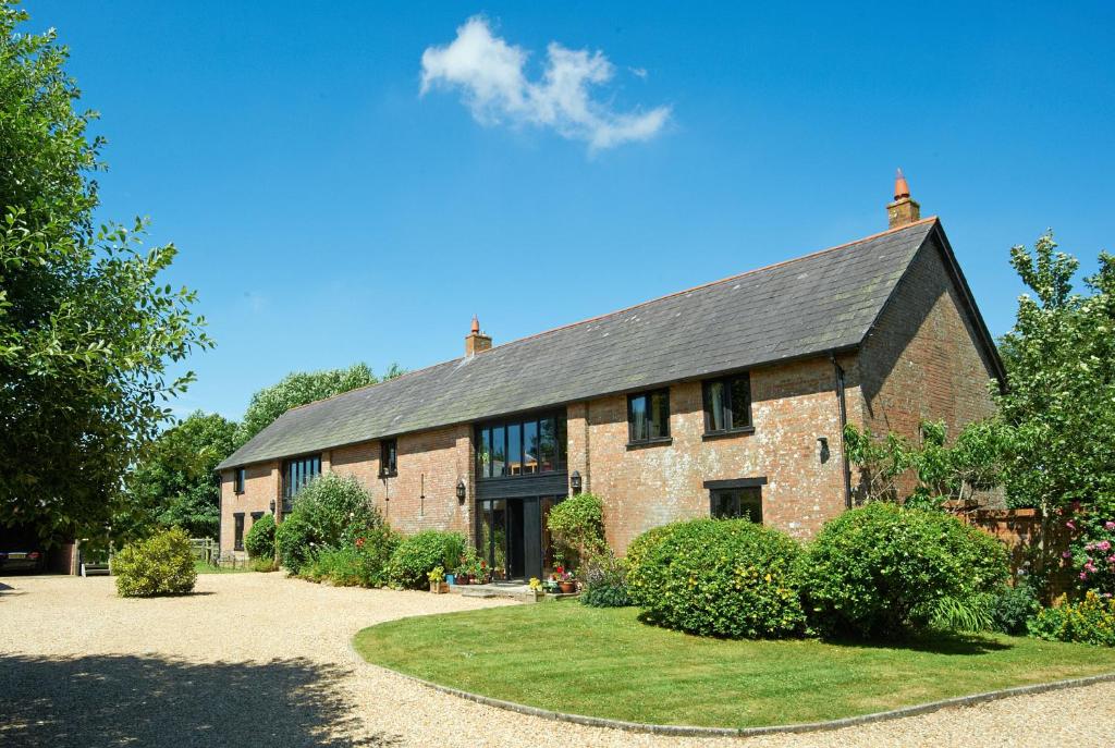 Hilltop Barn (Blandford Forum)
