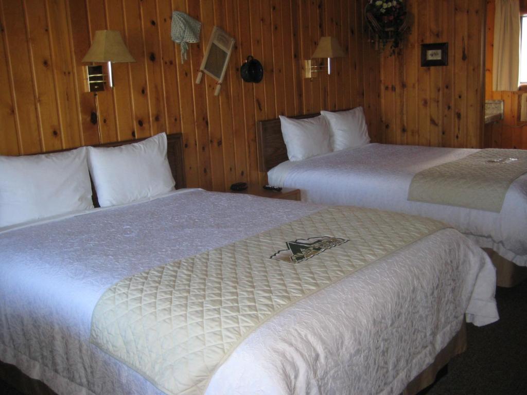 Alpine Lodge (Red Lodge)
