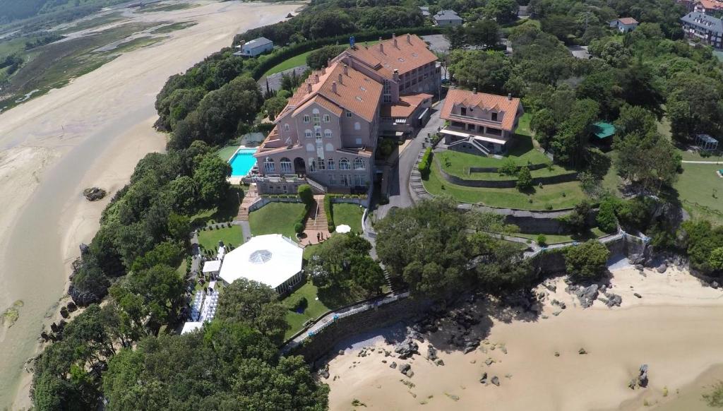 Hotel Olimpo (Isla)