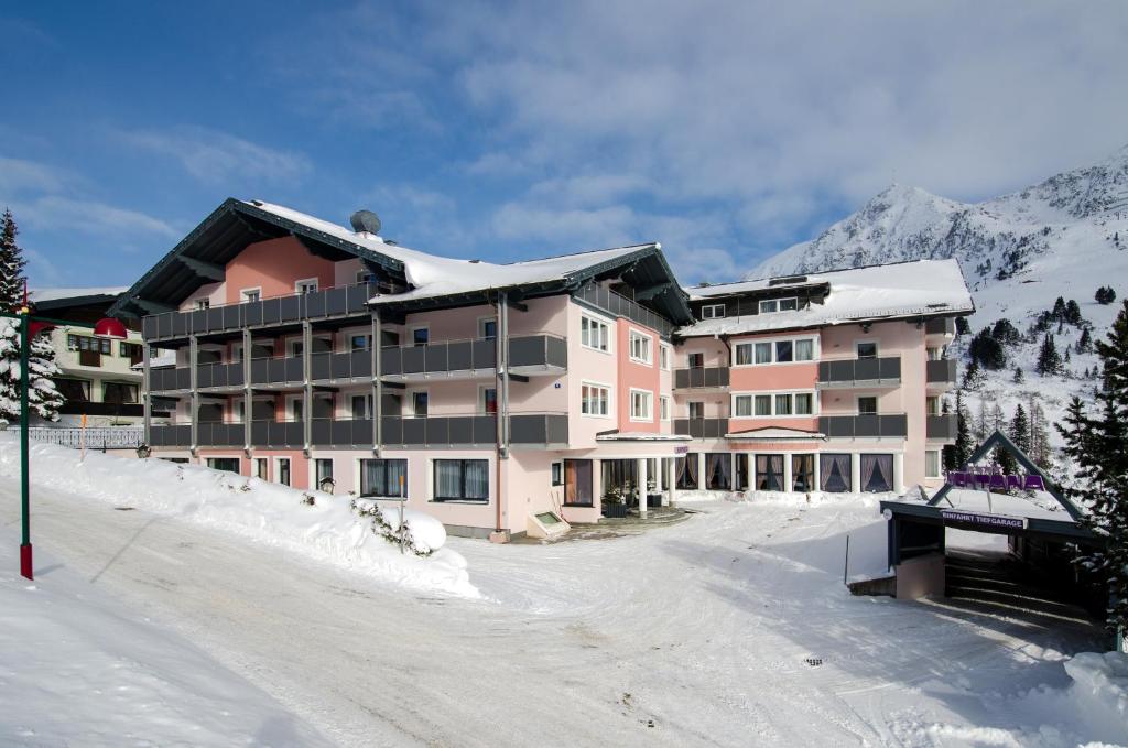 Hotel Montana
