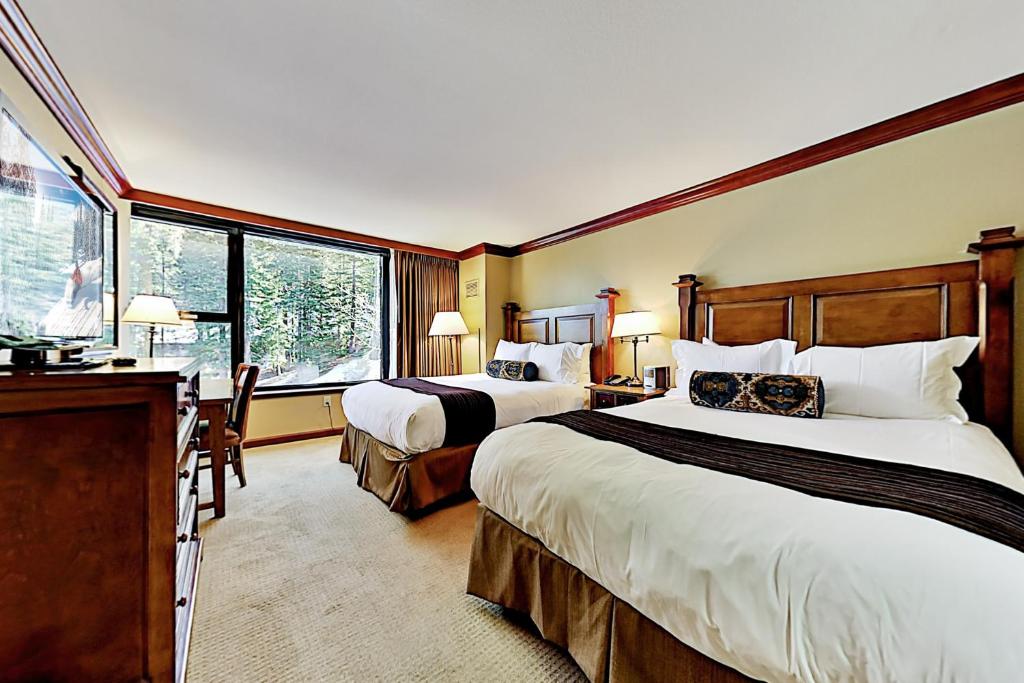 Resort at Squaw Creek's 605 (Olympic Valley)