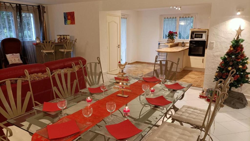Location Rez de maison dans quartier charmant