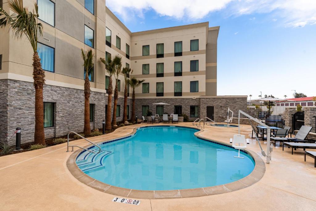 Staybridge Suites - Temecula - Wine Country