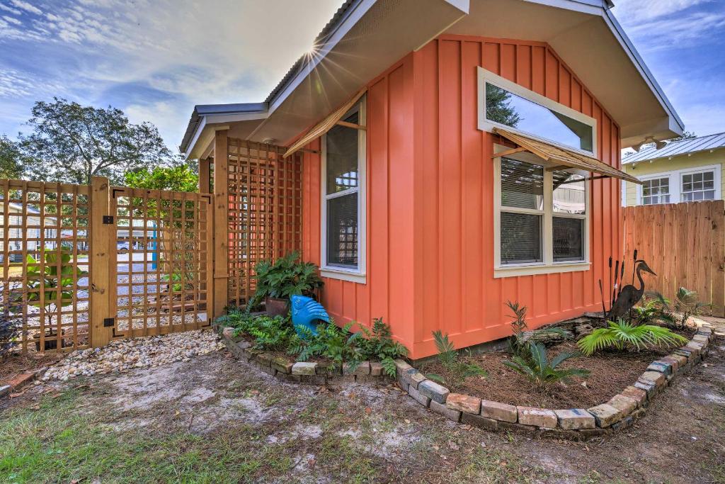 Walk to Beach from Chic Old Town Apartment with Yard (Bay Saint Louis)