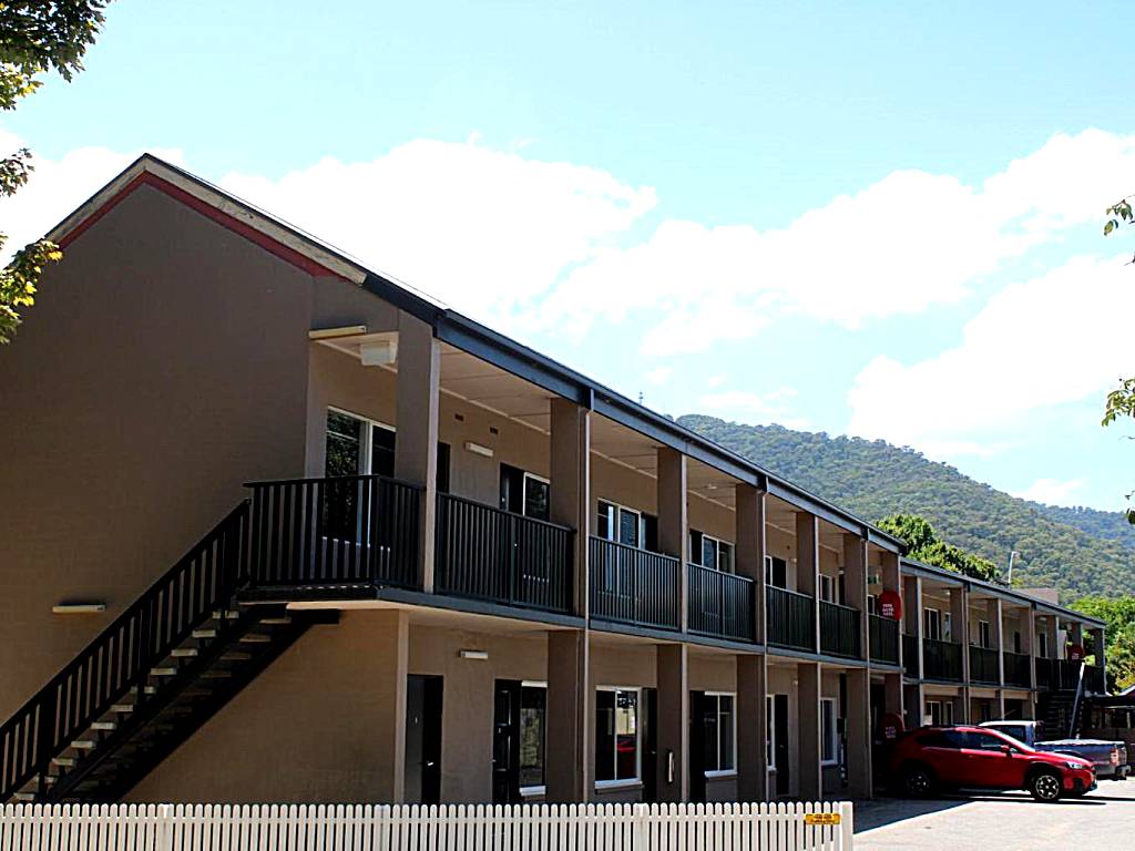 Alpine Hotel Bright