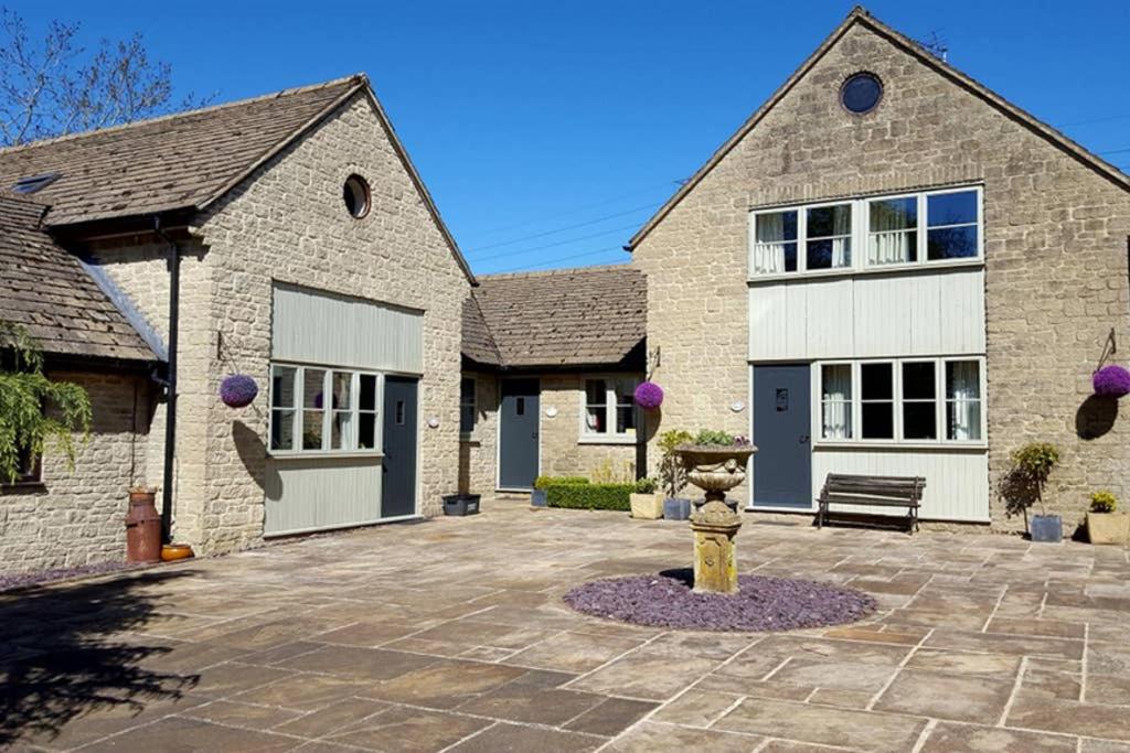 Sherbourne Cottage, Seven Springs Cottages