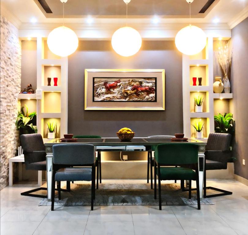 High Residency. Well Furnished & Spacious Apartment