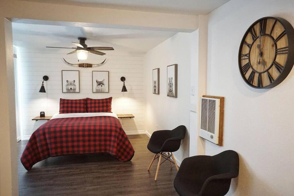 Multi-family Mountian Getaway-4plex In Shaver Lake