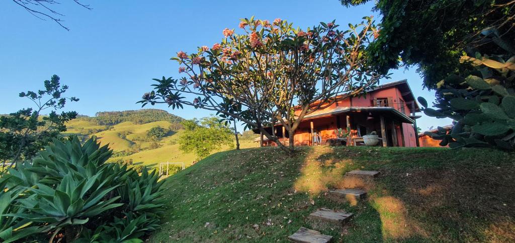Ellementares Guest House
